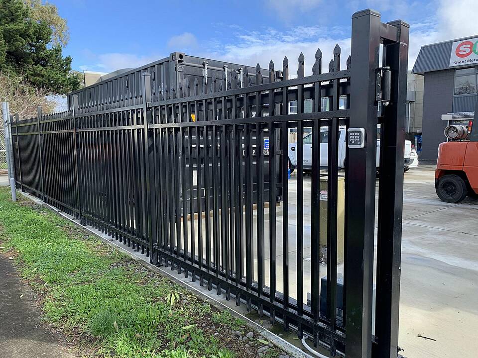 Fencing Dynamix Specialists in:- Automatic driveway gates Security fencing School fencing Pool and landscape fencing Timber boundary fencing Glass fencing Fencing Dynamix covers the whole range of commercial and residential fencing. Based in Kumeu, West Auckland and servicing all of the greater Auckland Area