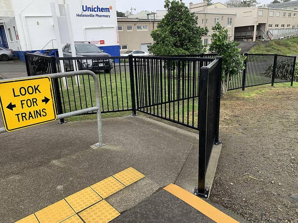 Fencing Dynamix Specialists in:- Automatic driveway gates Security fencing School fencing Pool and landscape fencing Timber boundary fencing Glass fencing Fencing Dynamix covers the whole range of commercial and residential fencing. Based in Kumeu, West Auckland and servicing all of the greater Auckland Area