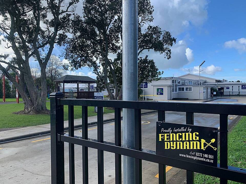 Fencing Dynamix Specialists in:- Automatic driveway gates Security fencing School fencing Pool and landscape fencing Timber boundary fencing Glass fencing Fencing Dynamix covers the whole range of commercial and residential fencing. Based in Kumeu, West Auckland and servicing all of the greater Auckland Area